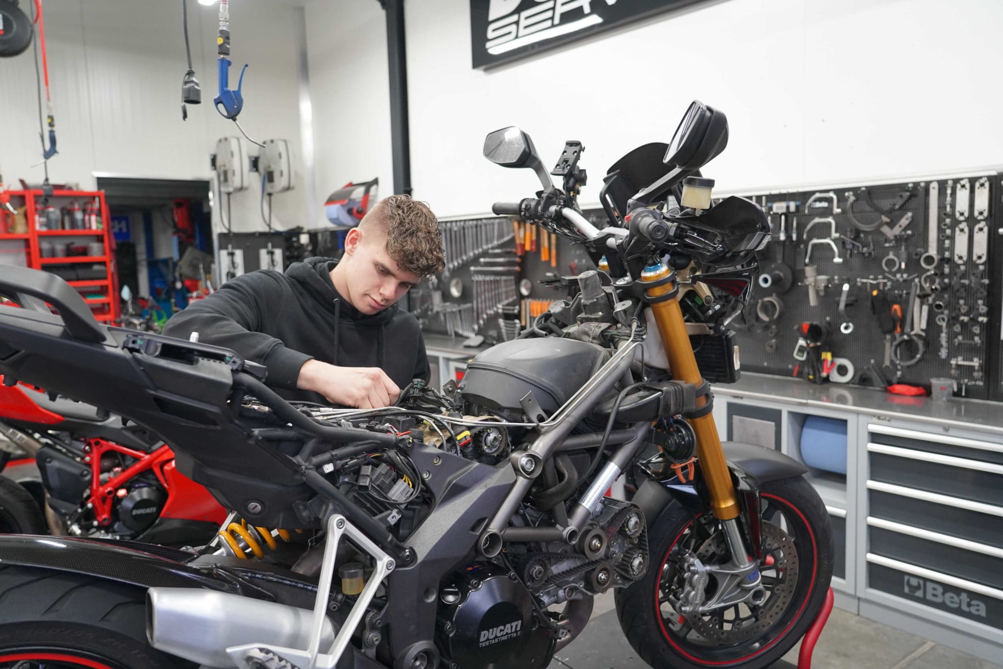 Motor onderhoud en reparatie voor alle merken Motorid