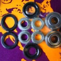 PIVOT WORKS - Lagers en afdichtingen.