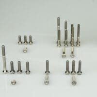 SCAR TITANIUM ENGINE BOLT KIT 44 BOLTS