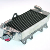 1011328-1-800Wx800H TECNIUM Radiateur - rechts Yamaha