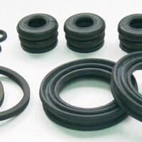 1023588-1-800Wx800H TOURMAX Remklauw keerring set voorzijde Suzuki