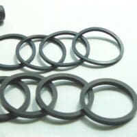 1023597-1-800Wx800H TOURMAX Remklauw keerring set voorzijde Suzuki
