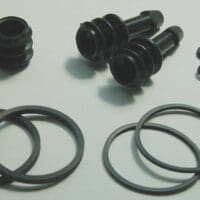 1023608-1-800Wx800H TOURMAX Remklauw keerring set voorzijde Kawasaki