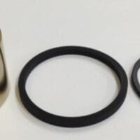 1044441-1-800Wx800H TOURMAX Remklauw revisieset zuigers + keerringen Suzuki