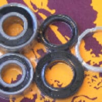 1047522-1-800Wx800H KIT ACHTERWIELLAGERS HONDA CR250-500 1989 LAGERS EN OLIEKEERRINGEN