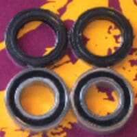 1047593-1-800Wx800H KIT VOORWIELLAGERS HONDA CR125, 250, 500 95-2007 CRF250R 04-07 450 02-06