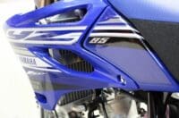 1053143-3-800Wx800H AXP Aluminium radiateurbeschermer - Yamaha YZ85