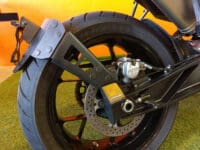 1061138-8-800Wx800H ACCESS DESIGN kentekenplaathouder ''over het wiel'' zwart KTM Duke 790/890