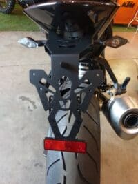 1061166-3-800Wx800H V PARTS kentekenplaathouder zwart KTM 1290 Super Duke R