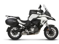 1062191-1-800Wx800H SHAD 3P System zijkofferrek Benelli