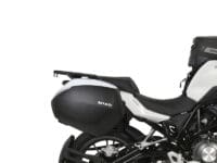 1062191-3-800Wx800H SHAD 3P System zijkofferrek Benelli