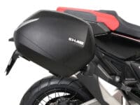 1062438-3-800Wx800H SHAD 3P System zijkofferrek Honda