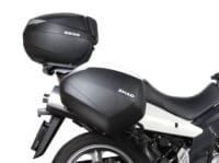 1062585-2-800Wx800H SHAD 3P System zijkofferrek Suzuki