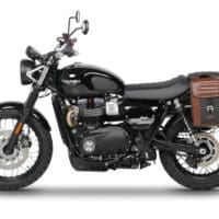 1062595-1-800Wx800H SHAD Bevestigingskit voor zijtassen Café Racer Triumph Scrambler