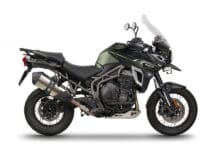 1062600-3-800Wx800H SHAD 3P System zijkofferrek Triumph