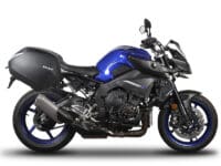 1062707-1-800Wx800H SHAD 3P System zijkofferrek Yamaha