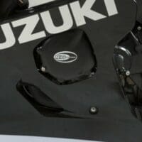 1068949-2-800Wx800H R&G RACING Carterdeksel links
