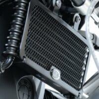 1069832-1-800Wx800H R&G RACING Radiateurbeschermer - Aluminium