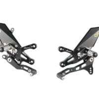 1071473-1-800Wx800H LIGHTECH verstelbare/inklapbare schakelset achter standaard schakelsysteem zwart Aprilia RSV4/Tuono V4