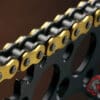 1077502004-7-800Wx800H RENTHAL 520 R1 Works Ketting 520