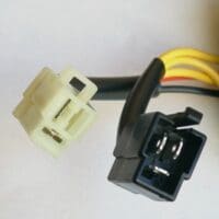 1078289-2-800Wx800H TOURMAX Spanningsregelaar - Suzuki SV650