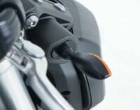1082613001-10-800Wx800H R&G RACING Front Indicator Adapters Black Yamaha