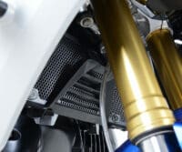1096448001-4-800Wx800H R&G RACING Radiateurbeschermer
