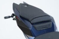 1113956-1-800Wx800H R&G RACING carbon tail sliders - BMW S1000R
