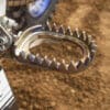 800Wx800H-1057271-2 SCAR voetsteun antimodder titanium
