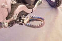 800Wx800H-1057273-1 SCAR voetsteun antimodder titanium