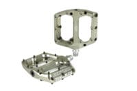 800Wx800H-1125605-1 RENTHAL CYCLE Revo-F AluGold Platte pedalen